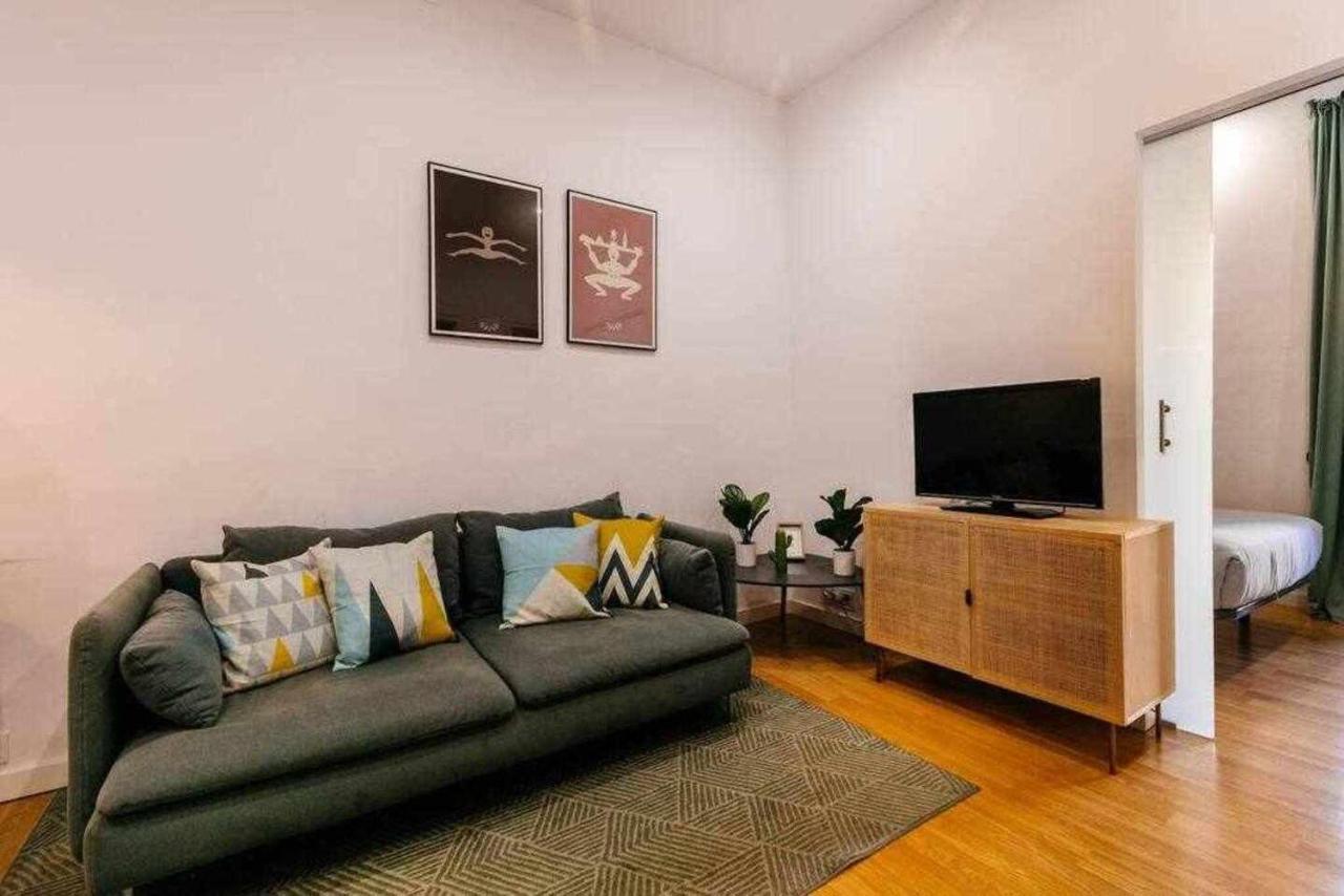 Cozy & Central Apartment バルセロナ エクステリア 写真